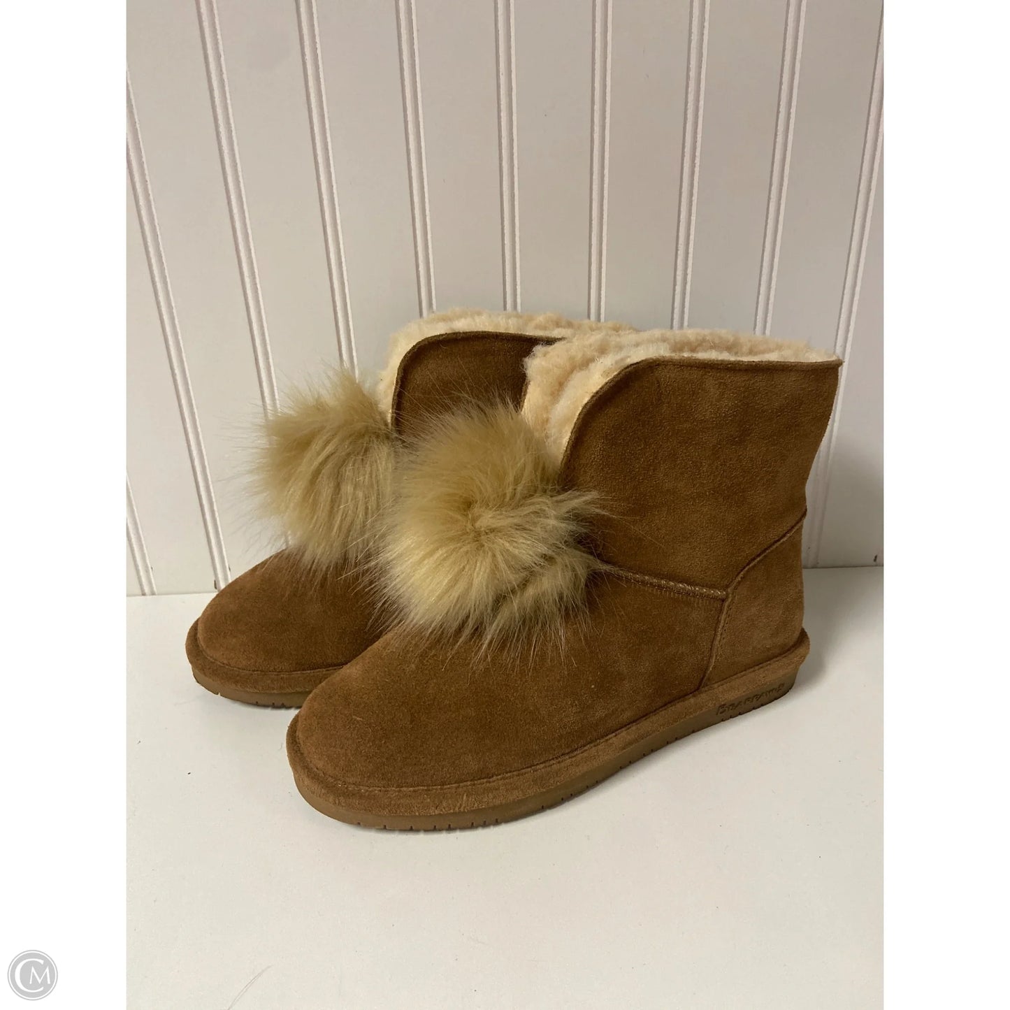 Boots Snow By Bearpaw In Brown, Size: 9