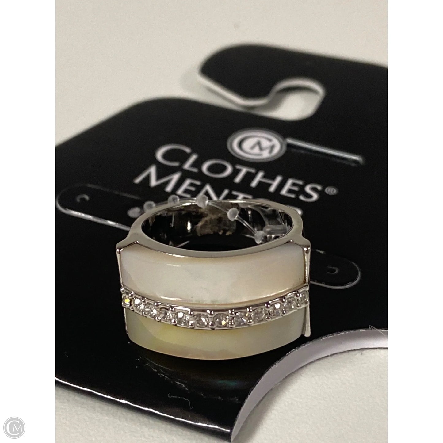 Ring Band By Clothes Mentor, Size: 7