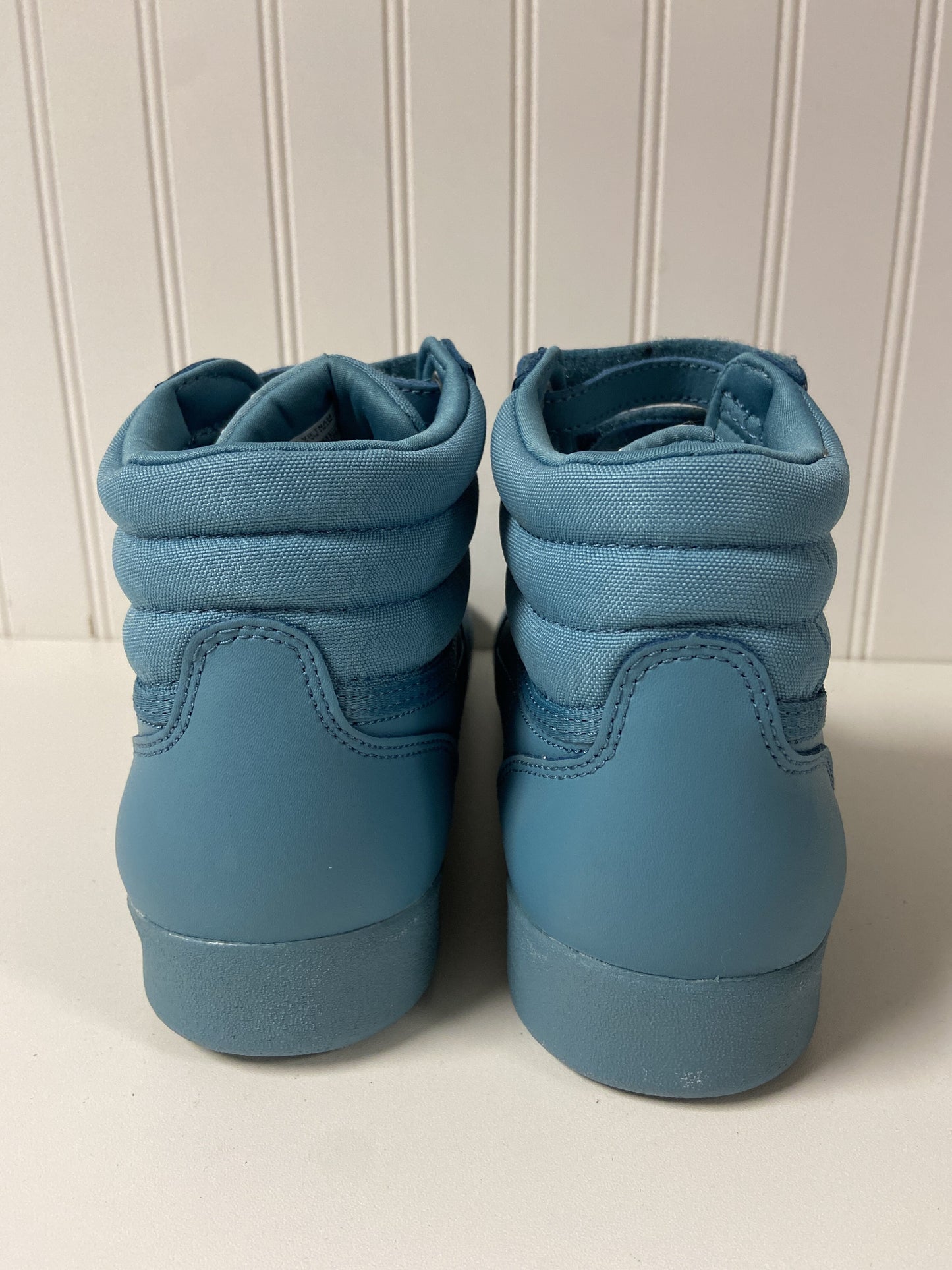 Shoes Sneakers By Reebok Size: 9.5