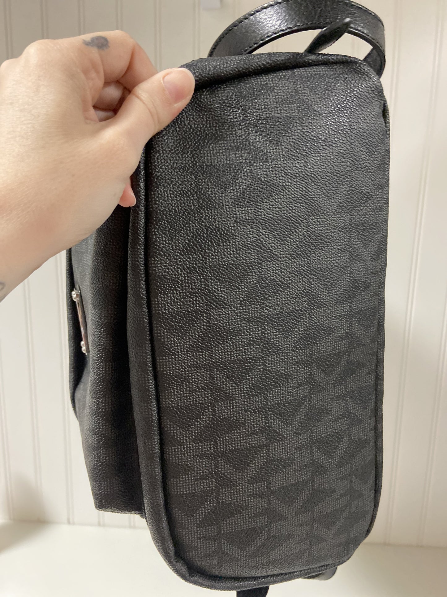Backpack Designer By Michael Kors Size: Large