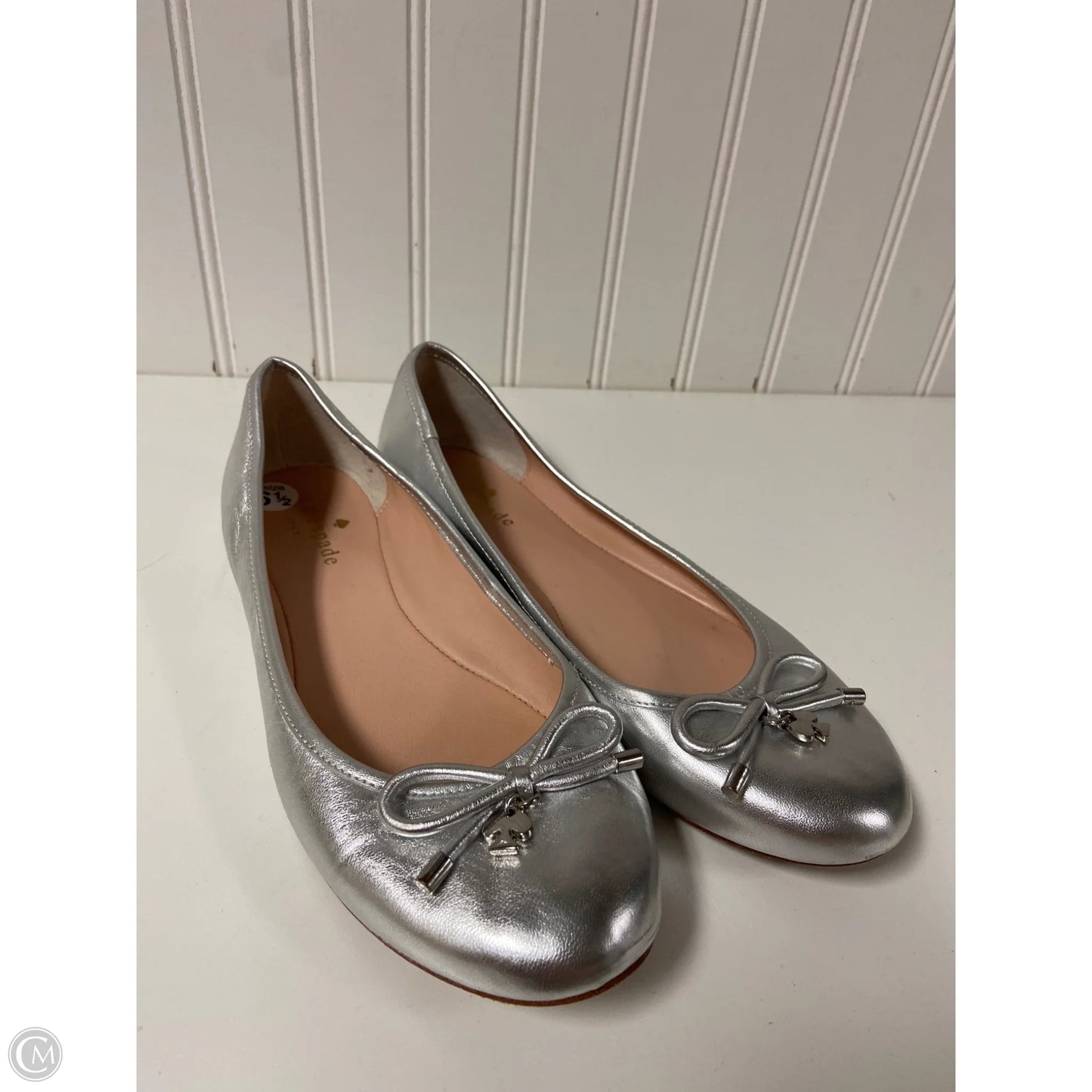 Shoes Designer By Kate Spade In Silver, Size: 6.5