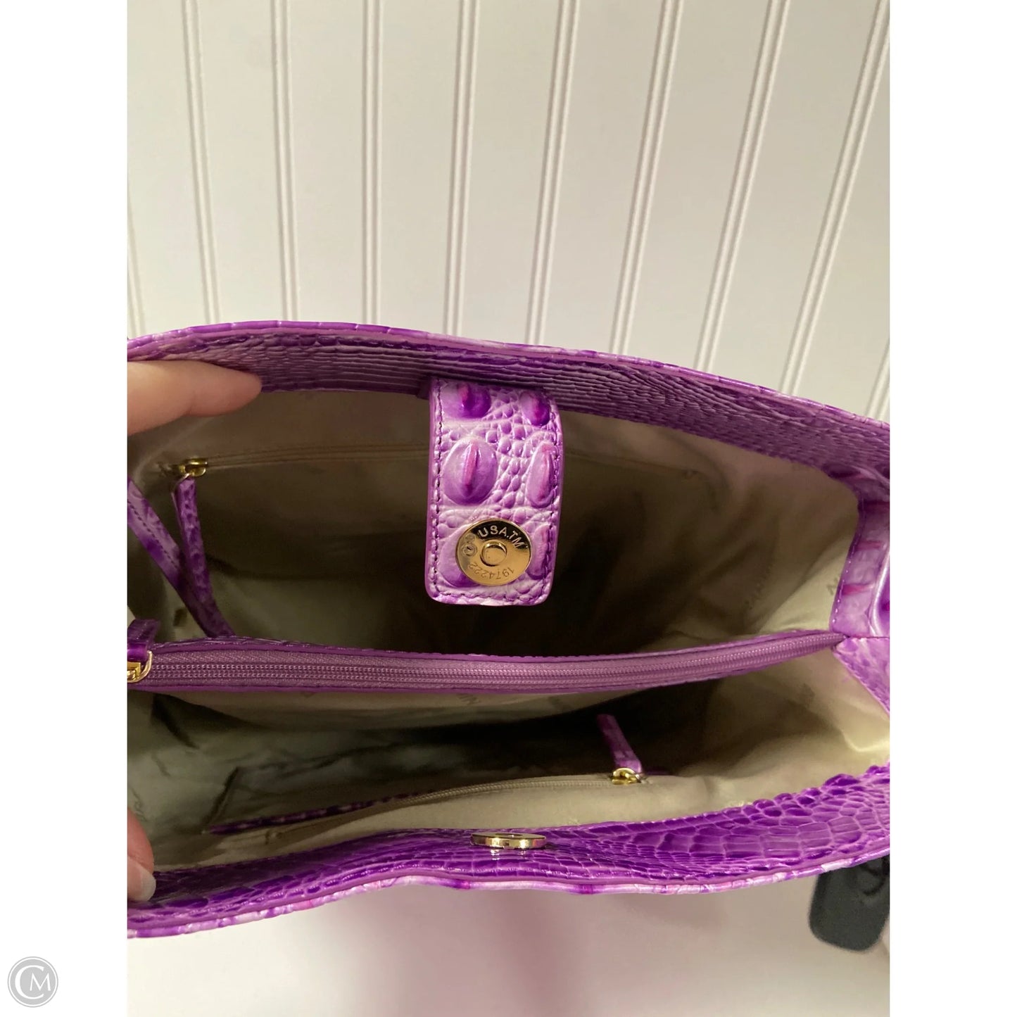 Handbag Designer By Brahmin, Size: Medium