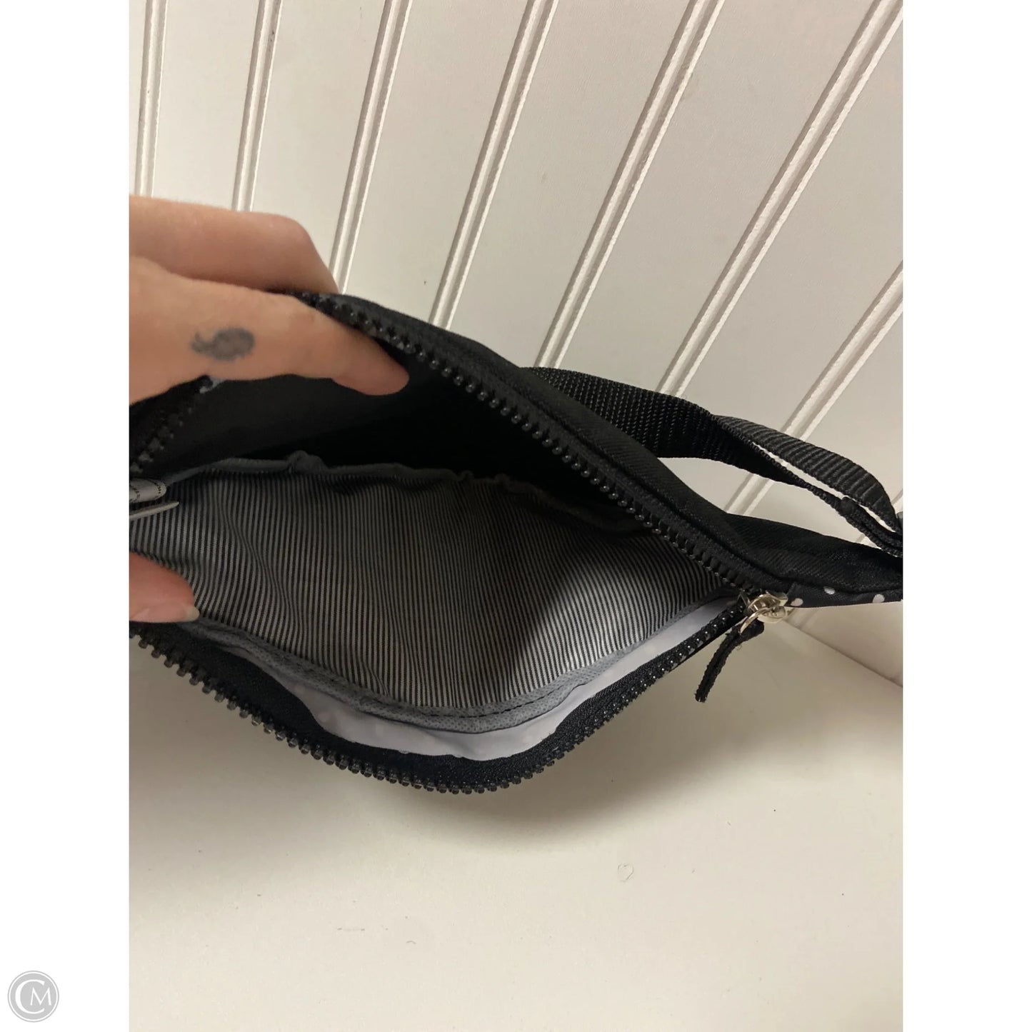 Belt Bag By Clothes Mentor, Size: Small