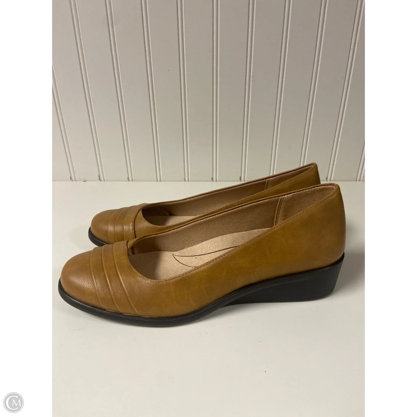 Shoes Flats By Life Stride In Brown, Size: 8.5
