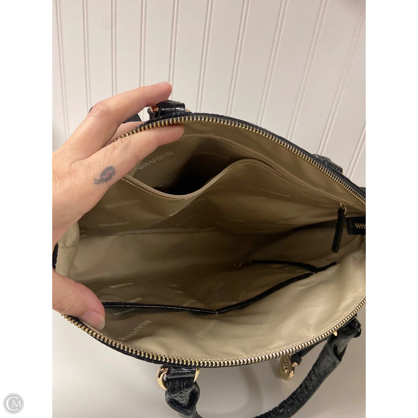 Handbag Designer By Brahmin, Size: Large