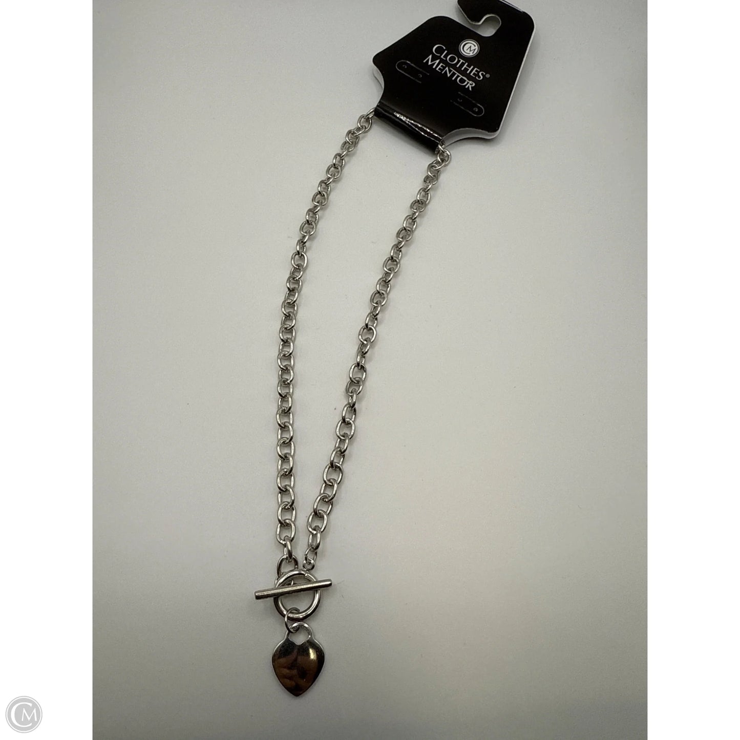 Necklace Charm By Clothes Mentor, Size: 1