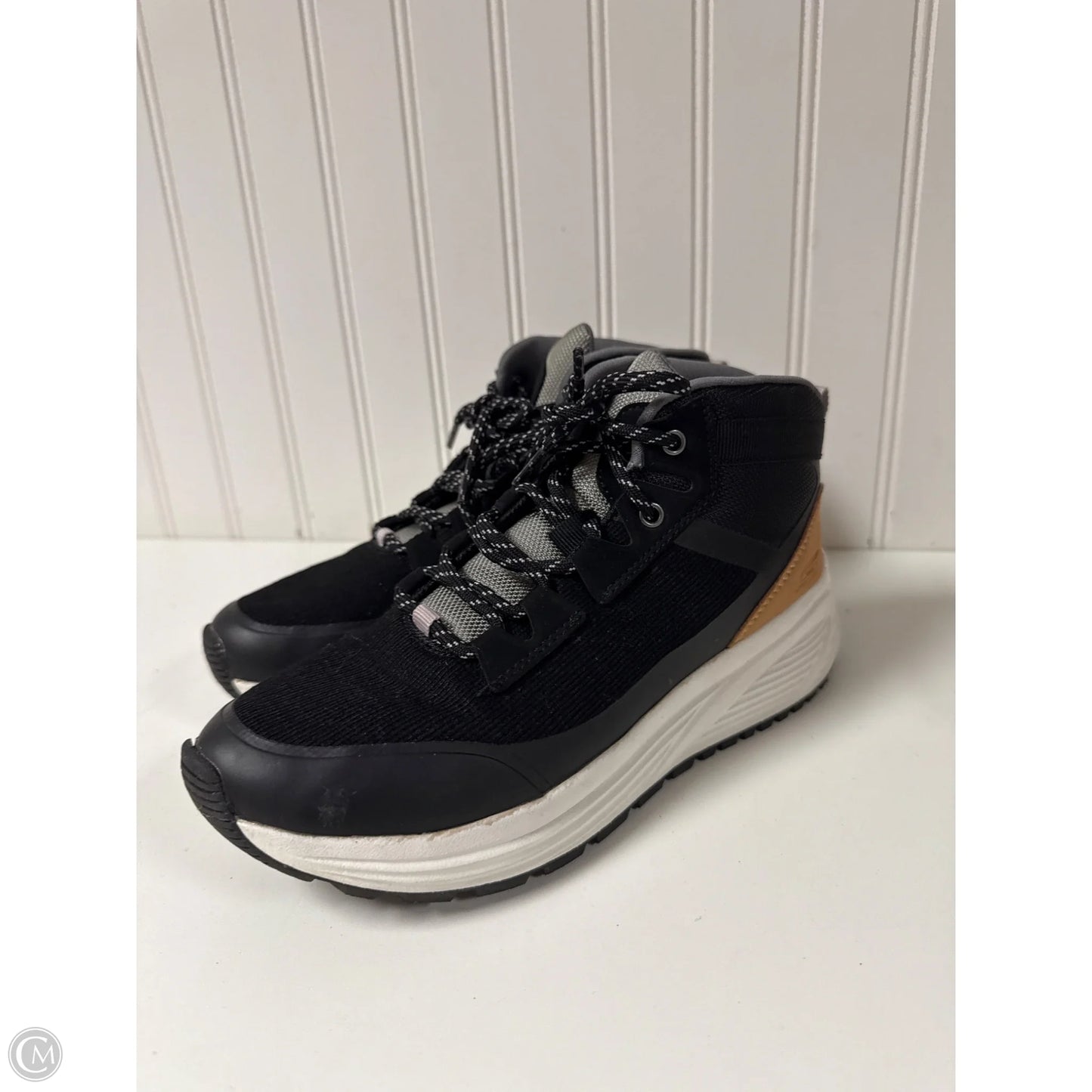 Shoes Sneakers By Skechers In Black & Brown, Size: 6.5