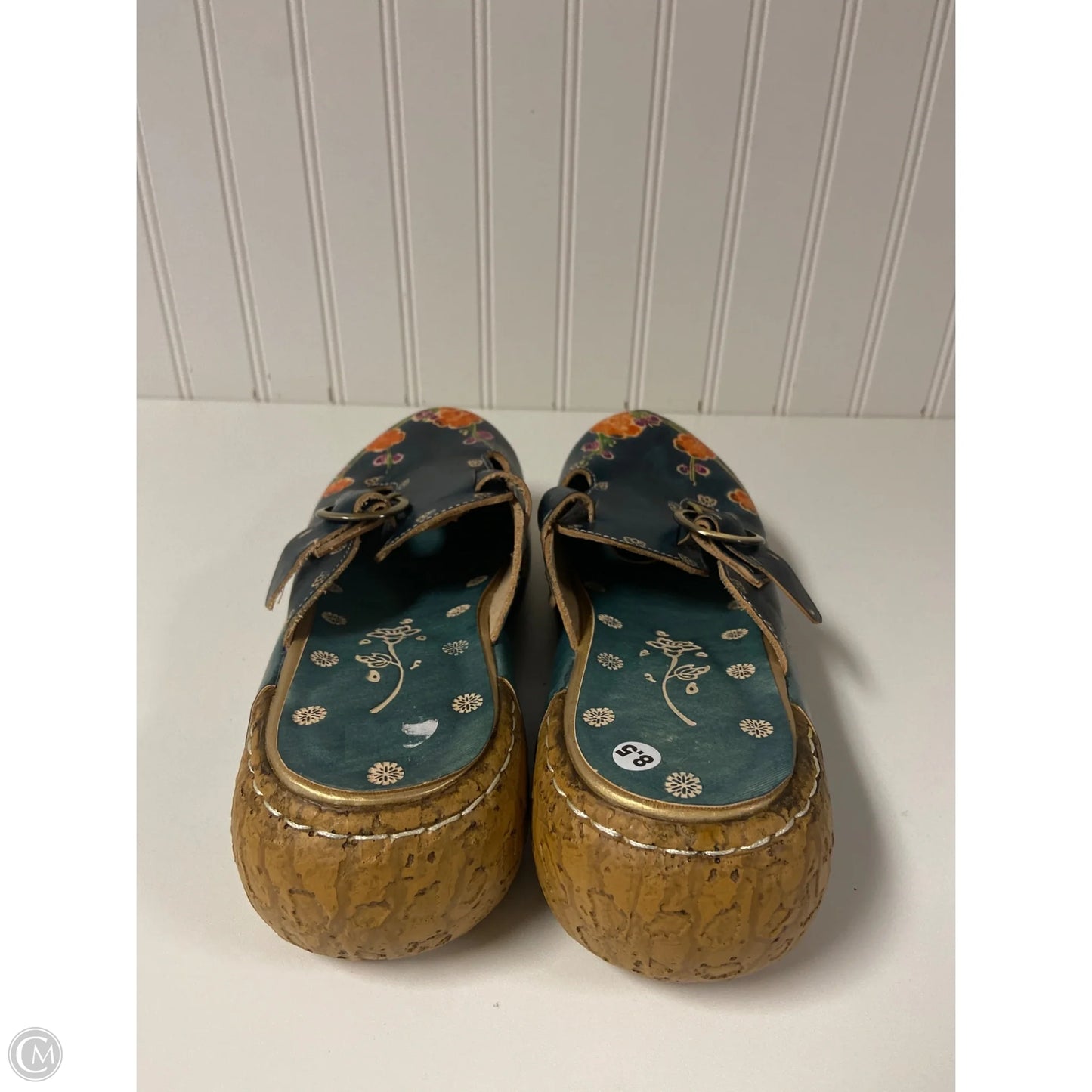 Shoes Flats By Cmf In Floral Print, Size: 8.5