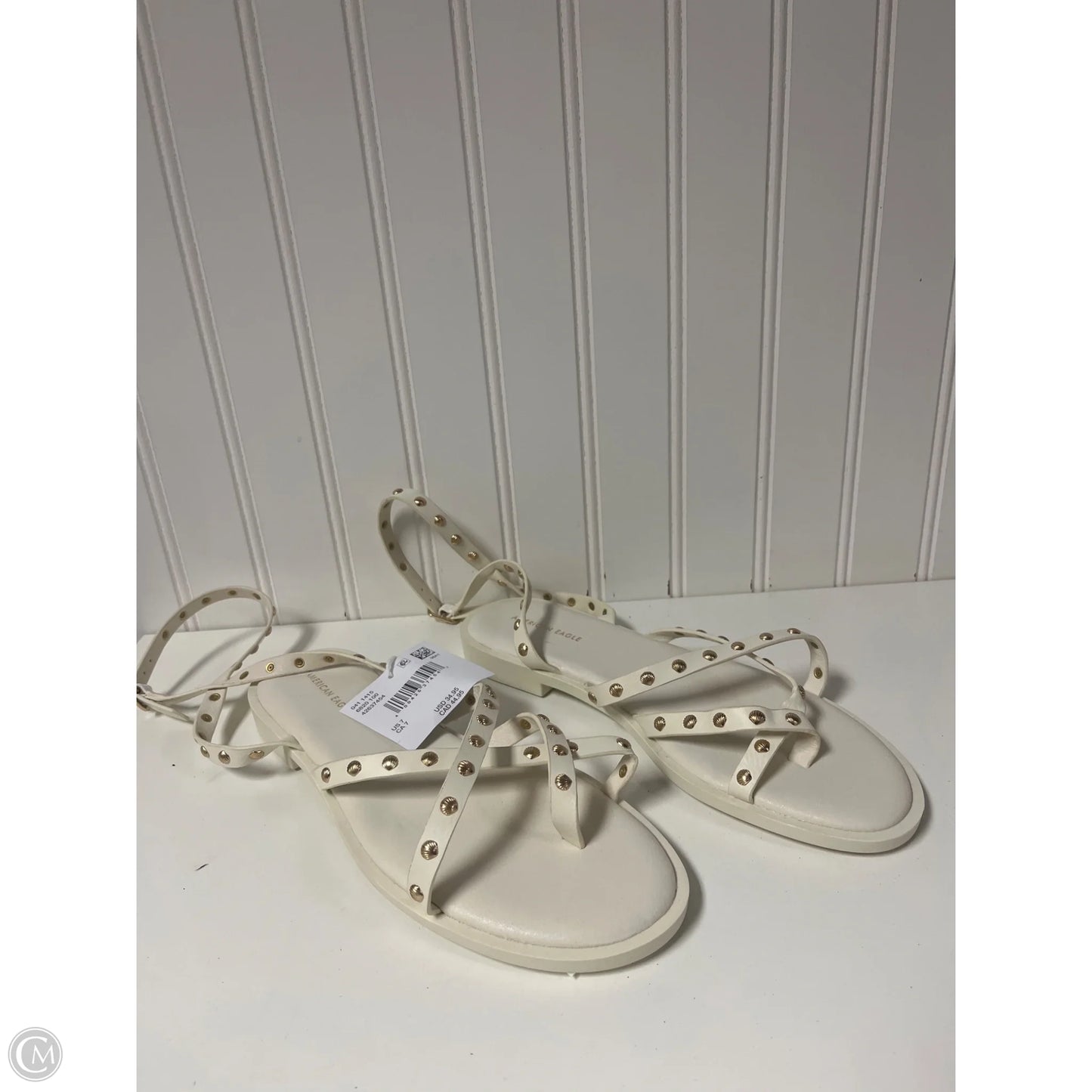 Sandals Flip Flops By American Eagle In Cream, Size: 7