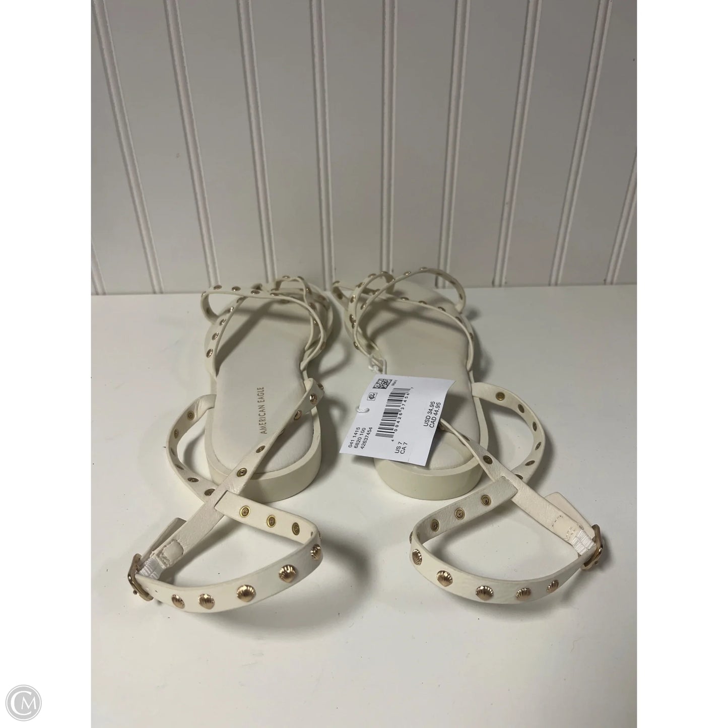 Sandals Flip Flops By American Eagle In Cream, Size: 7