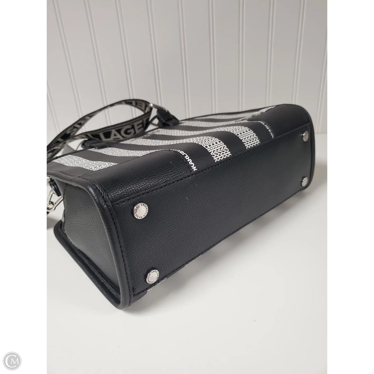 Crossbody Designer By Karl Lagerfeld, Size: Medium