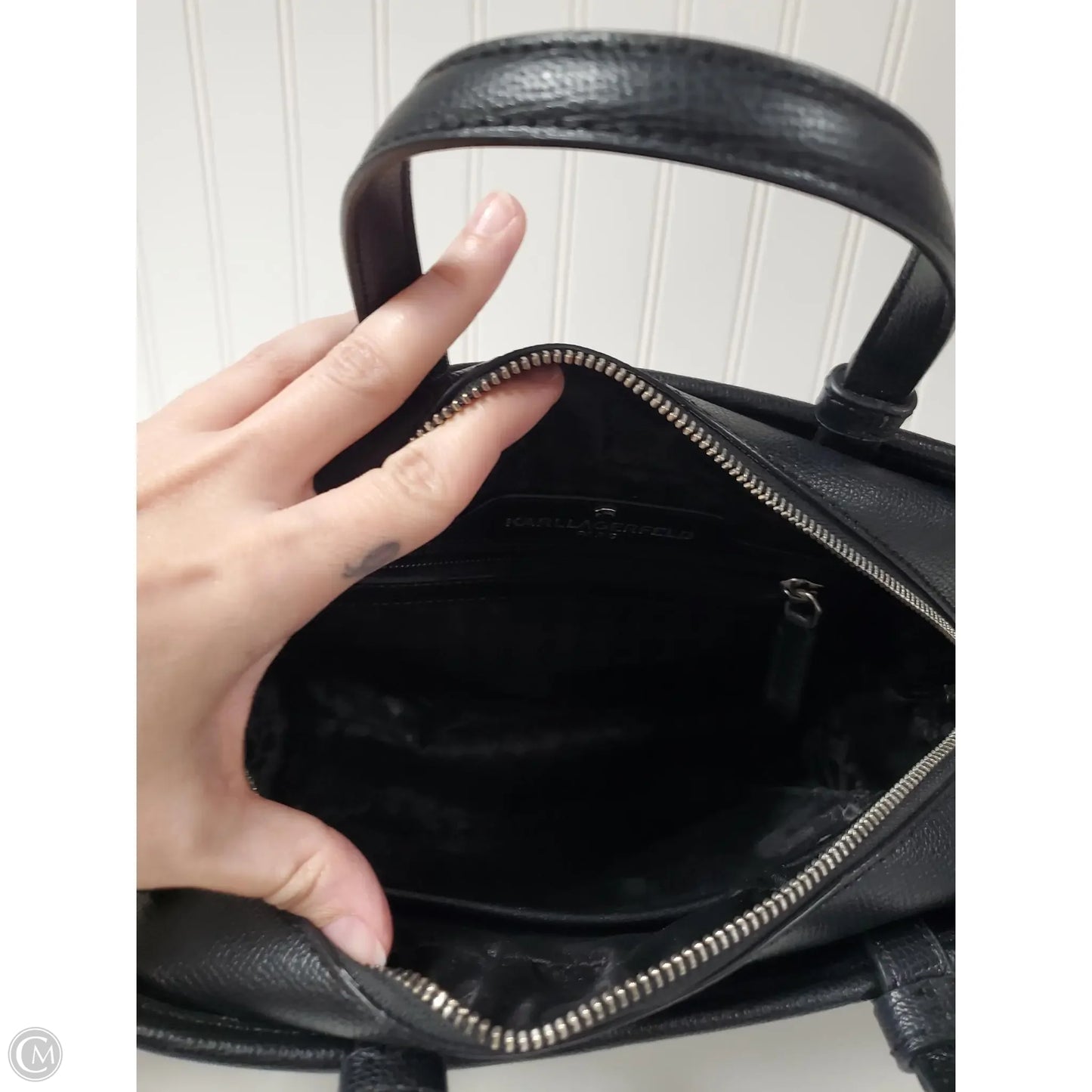 Crossbody Designer By Karl Lagerfeld, Size: Medium