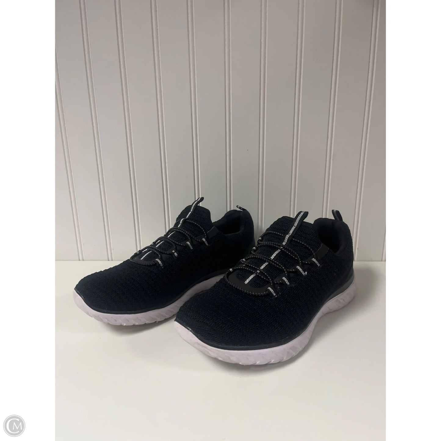 Shoes Sneakers By Skechers In Black, Size: 8.5