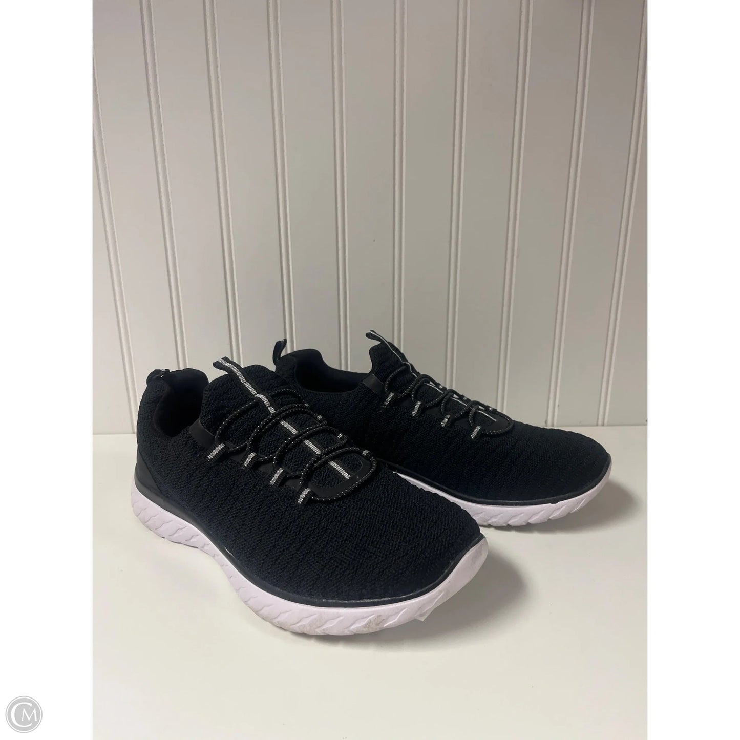 Shoes Sneakers By Skechers In Black, Size: 8.5