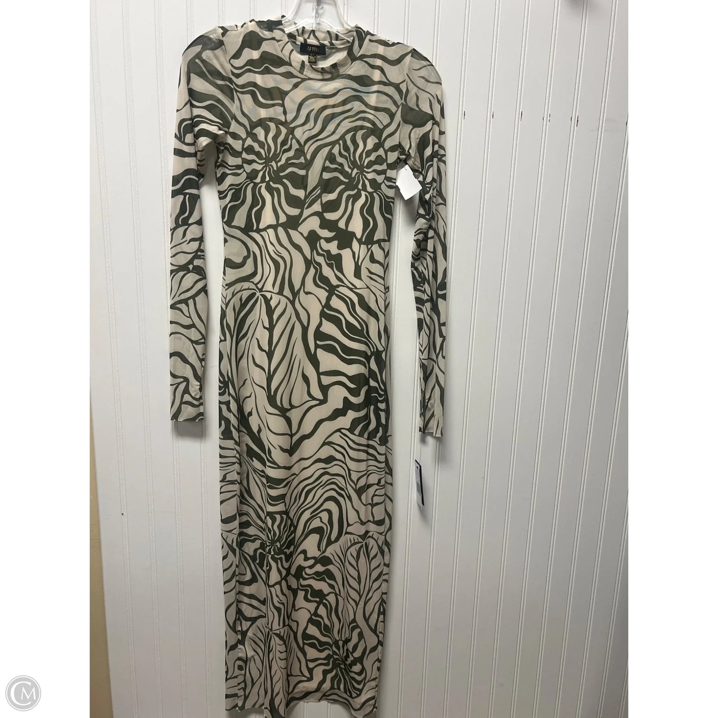 Dress Casual Maxi By Clothes Mentor In Beige, Size: Sp