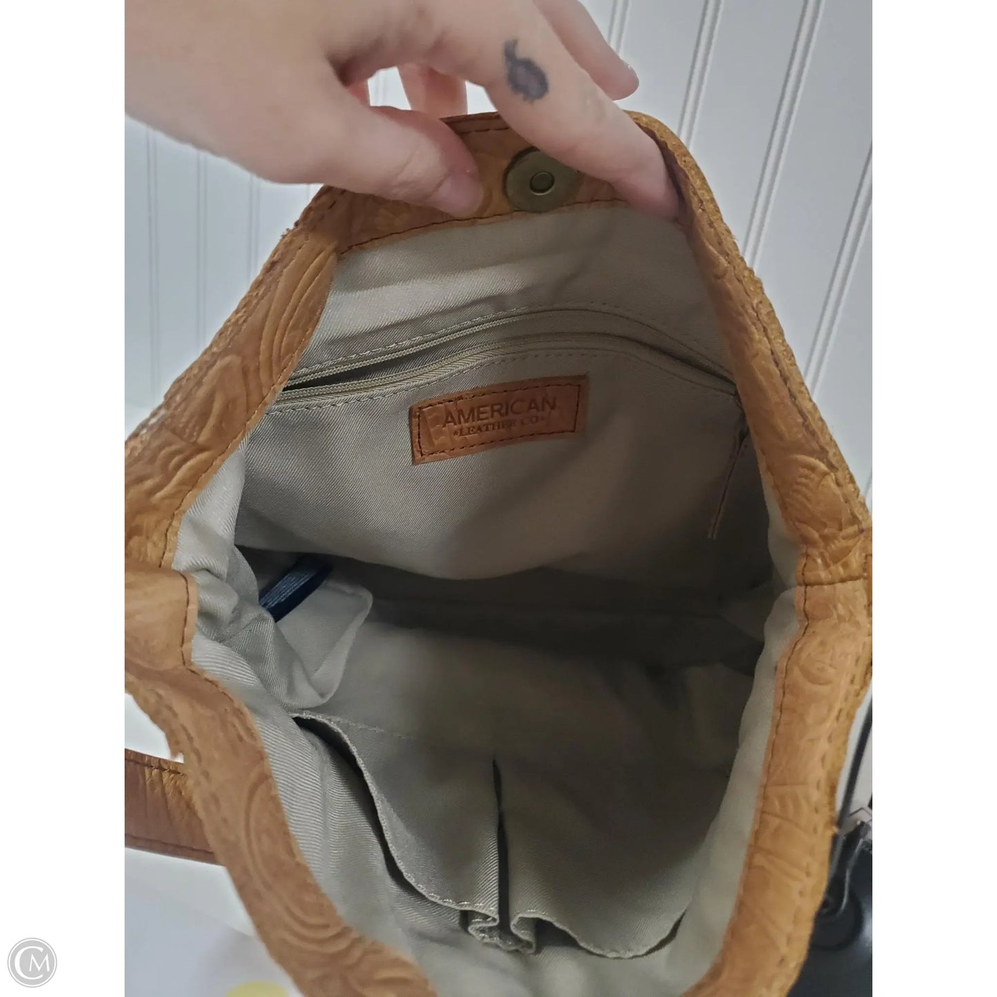 Handbag Leather By American Leather Co Size: Medium