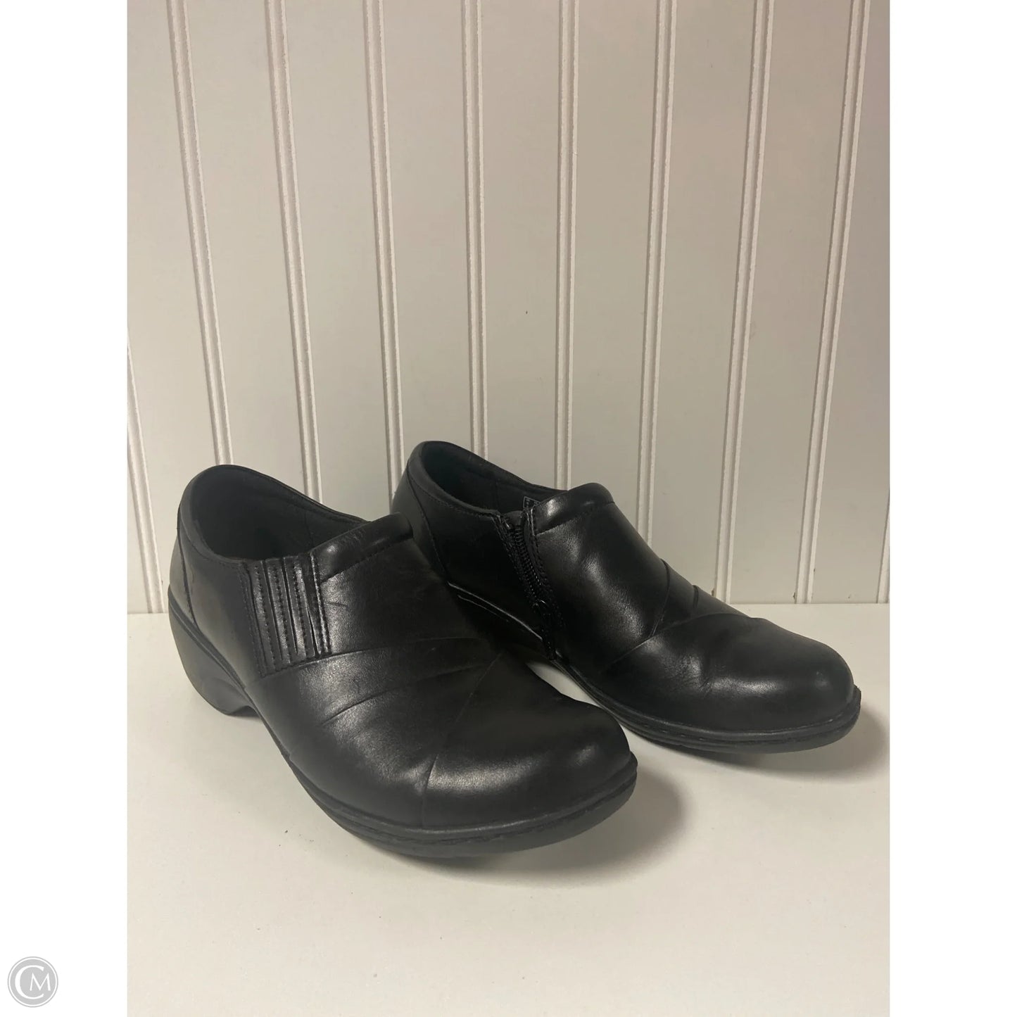 Shoes Heels Wedge By Clarks In Black, Size: 8.5