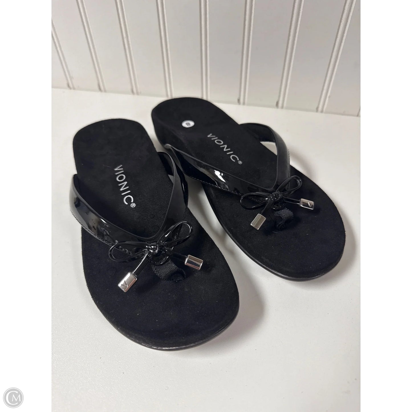 Sandals Flip Flops By Vionic In Black, Size: 8