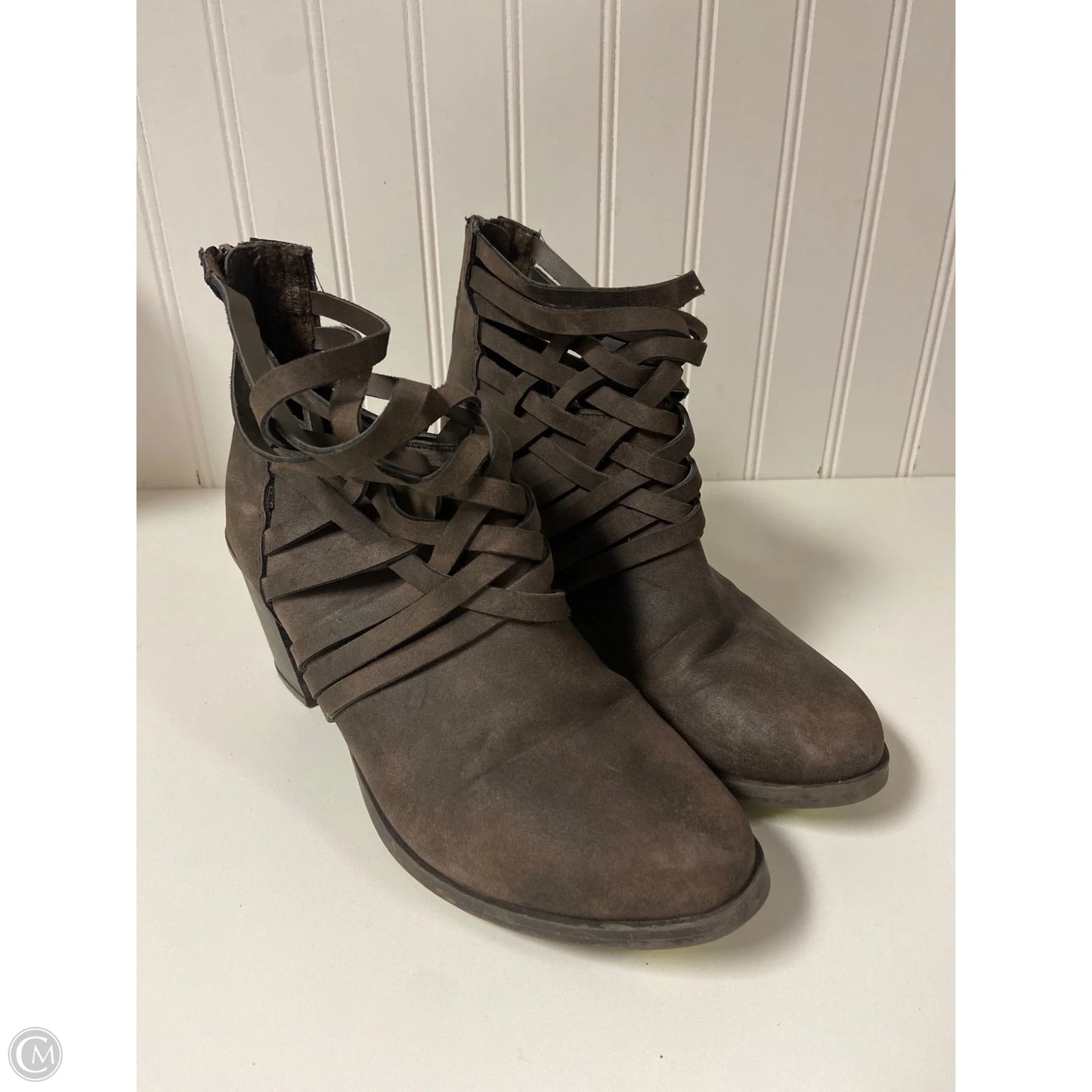 Boots Ankle Heels By Me Too In Brown, Size: 8