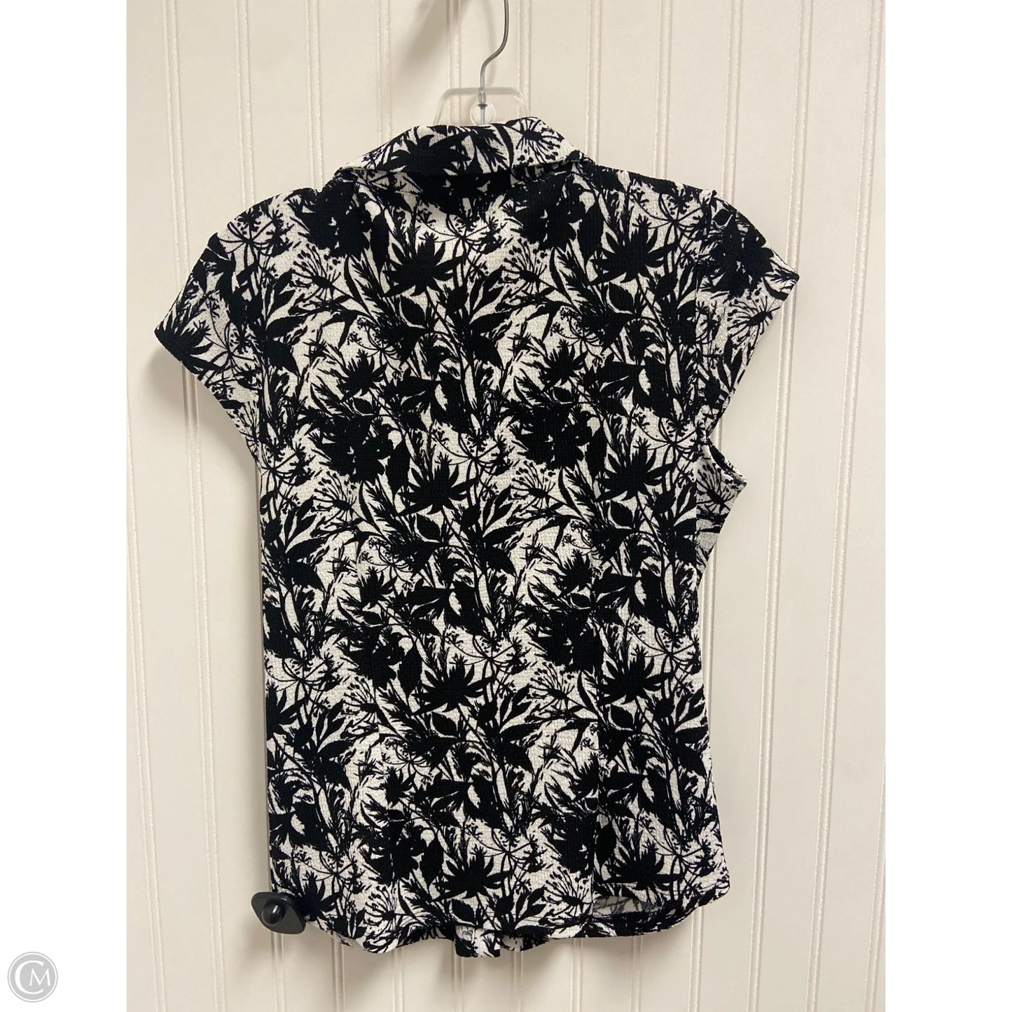Top Sleeveless By Cmc In Black & White, Size: Sp