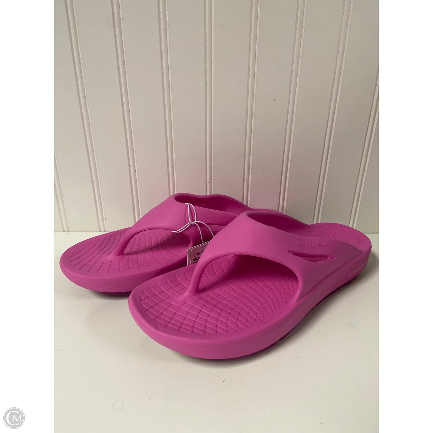 Sandals Flip Flops By Skechers In Pink, Size: 10