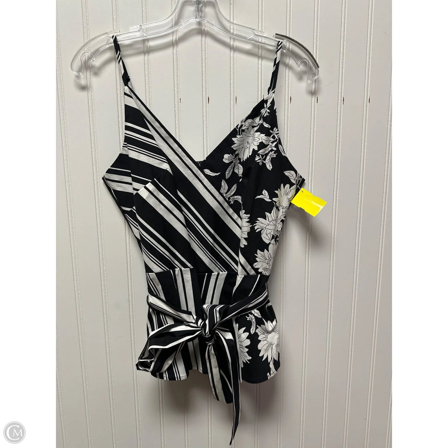 Top Sleeveless By White House Black Market In Black & White, Size: M