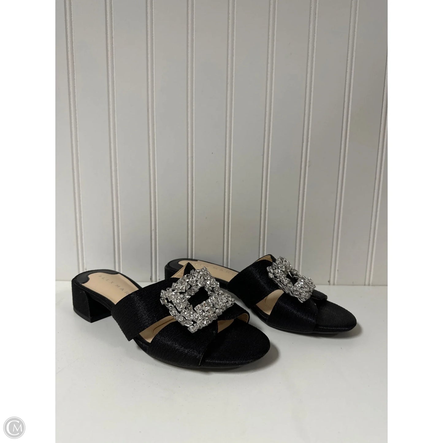 Sandals Flats By Alex Marie In Black, Size: 6