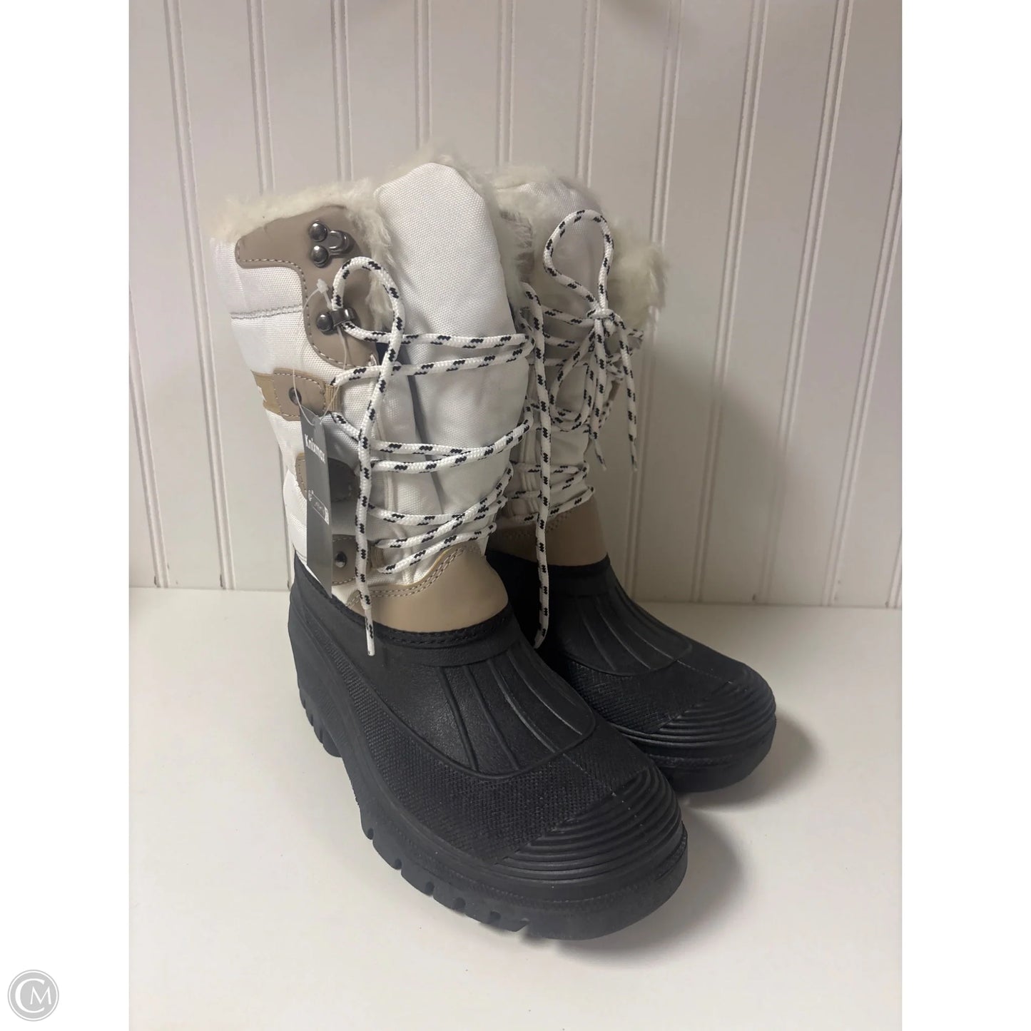 Boots Snow By Clothes Mentor In Black & White, Size: 9
