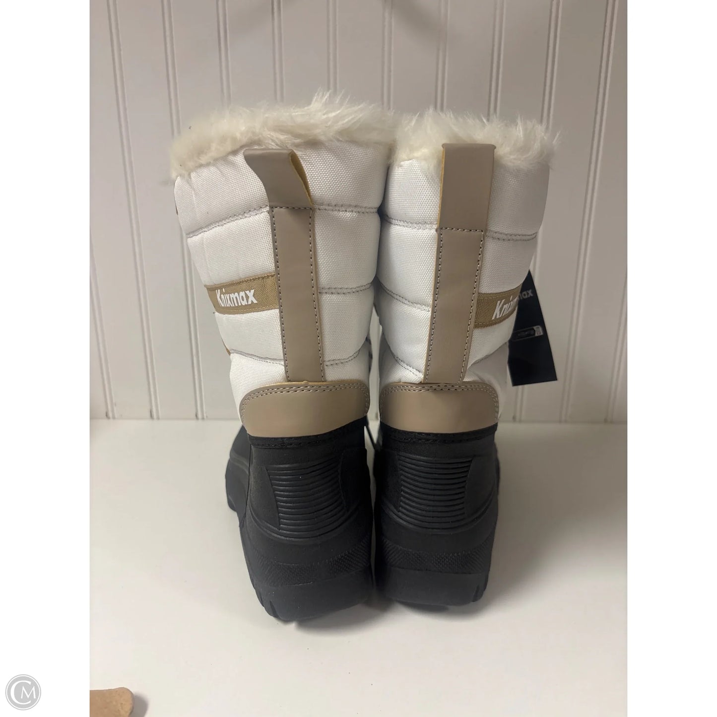 Boots Snow By Clothes Mentor In Black & White, Size: 9