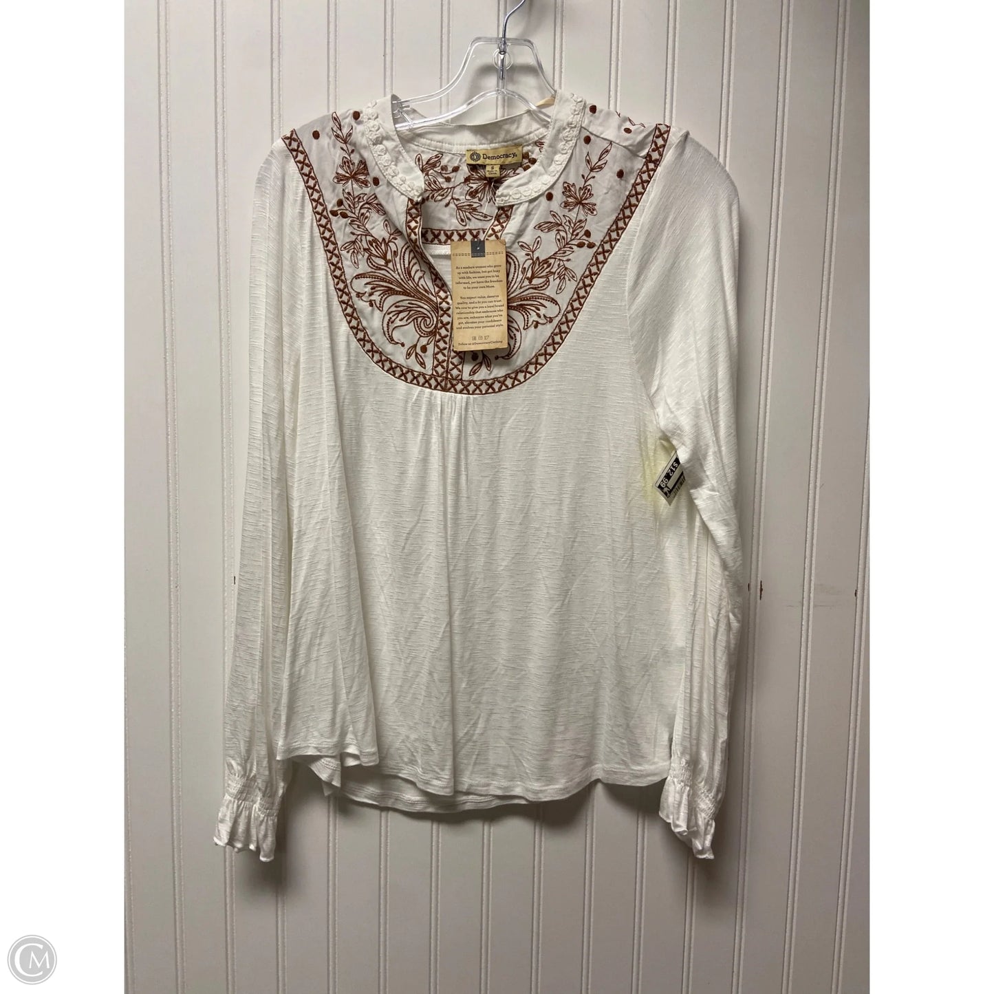 Top Long Sleeve By Democracy In White, Size: S