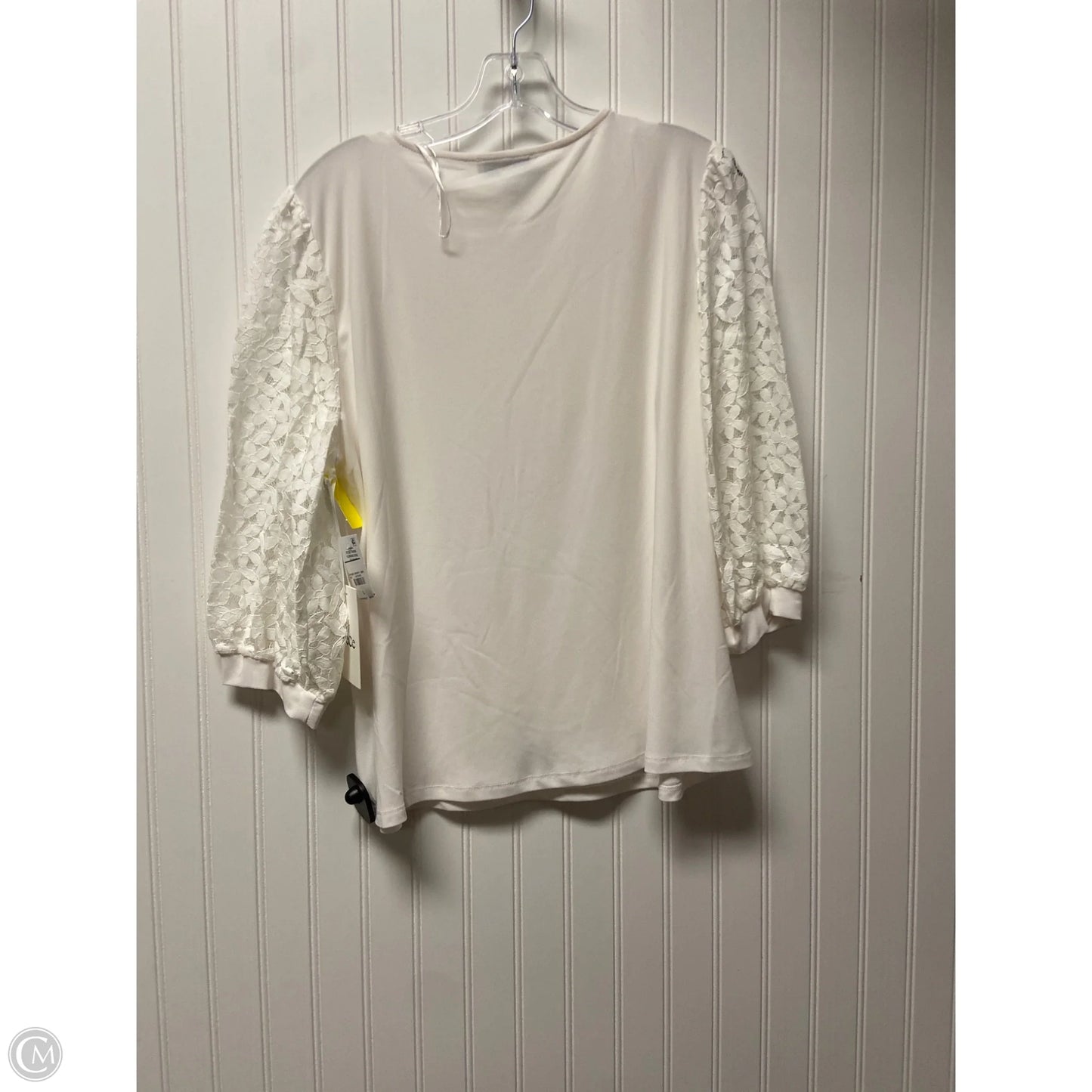 Top Long Sleeve By Cece In White, Size: L