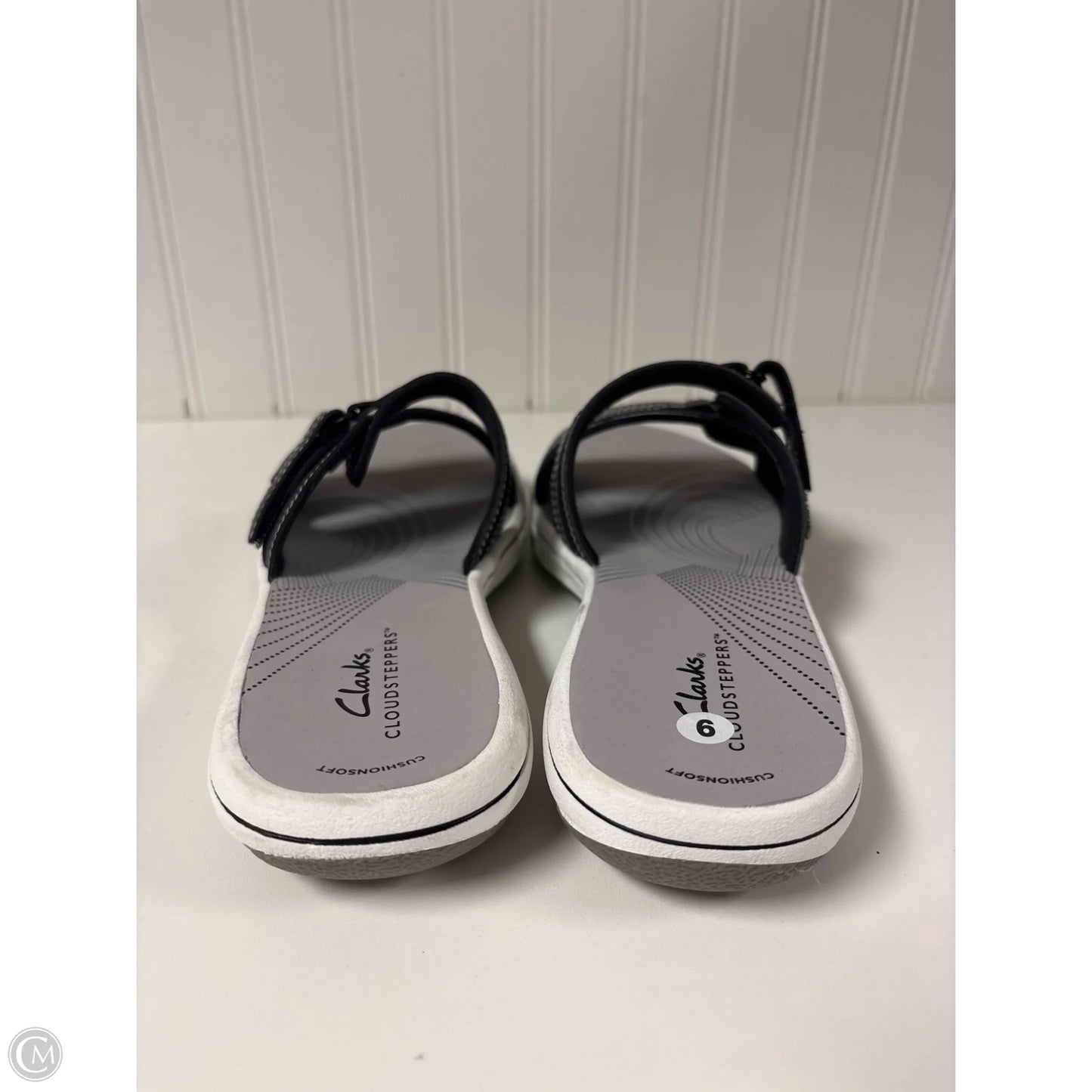 Sandals Flats By Clarks In Black, Size: 9