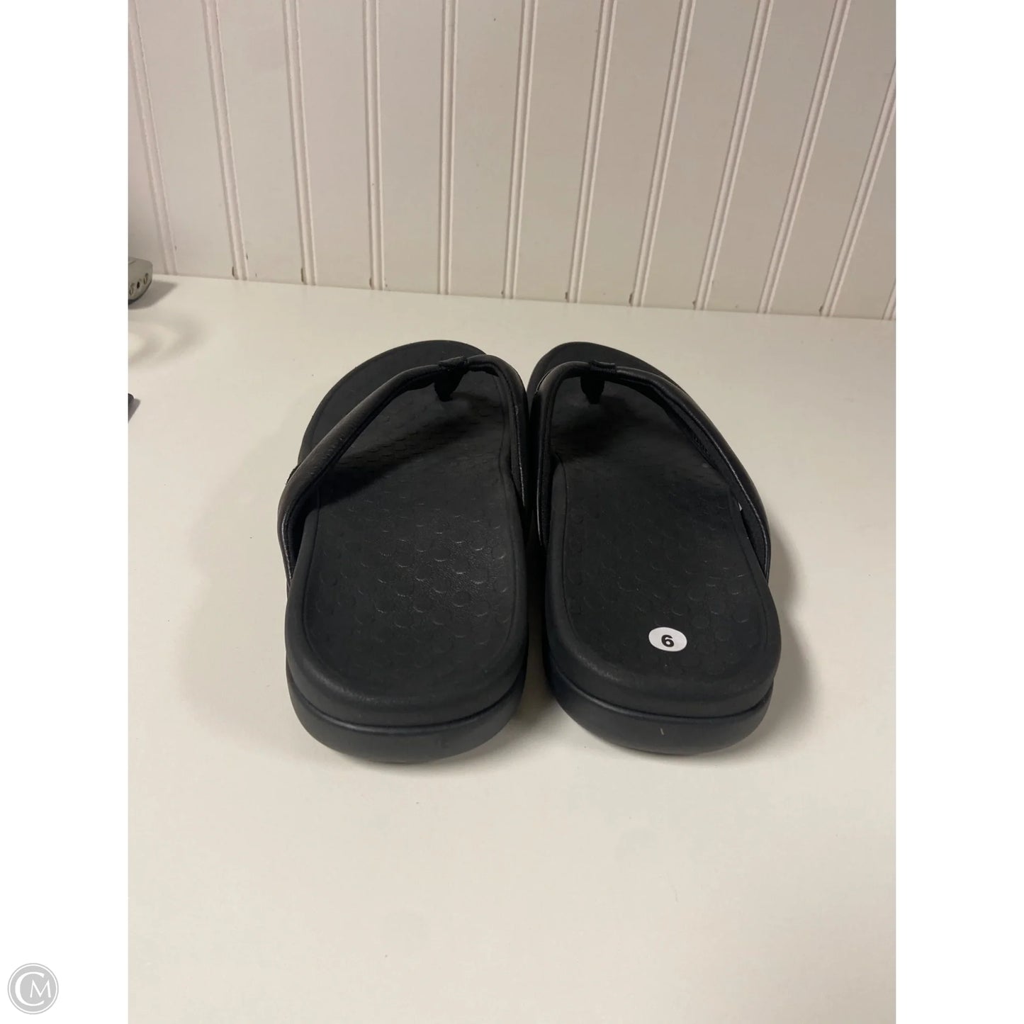 Sandals Flip Flops By Vionic In Black, Size: 9