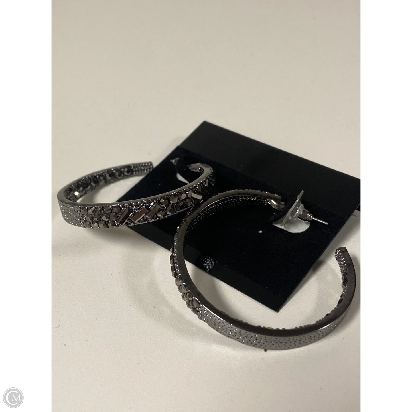 Earrings Hoop By Clothes Mentor, Size: 1