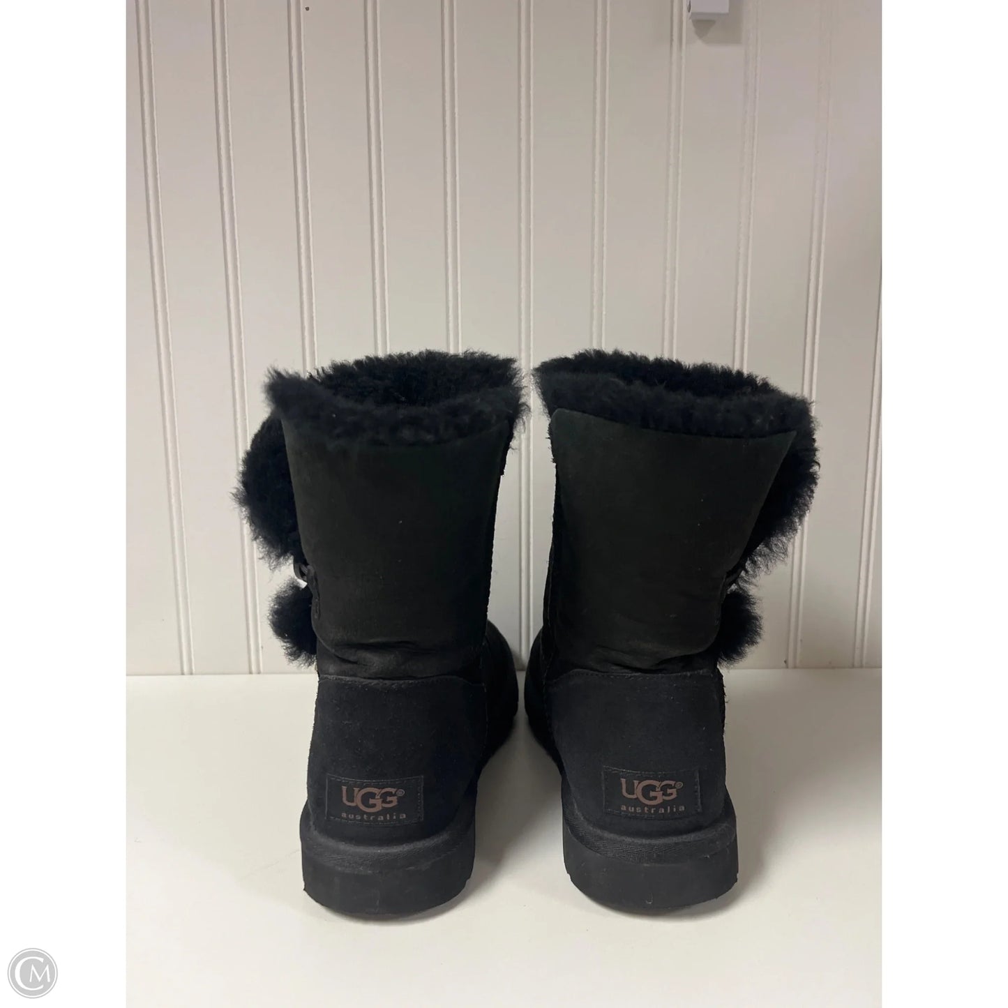 Boots Designer By Ugg In Black, Size: 7