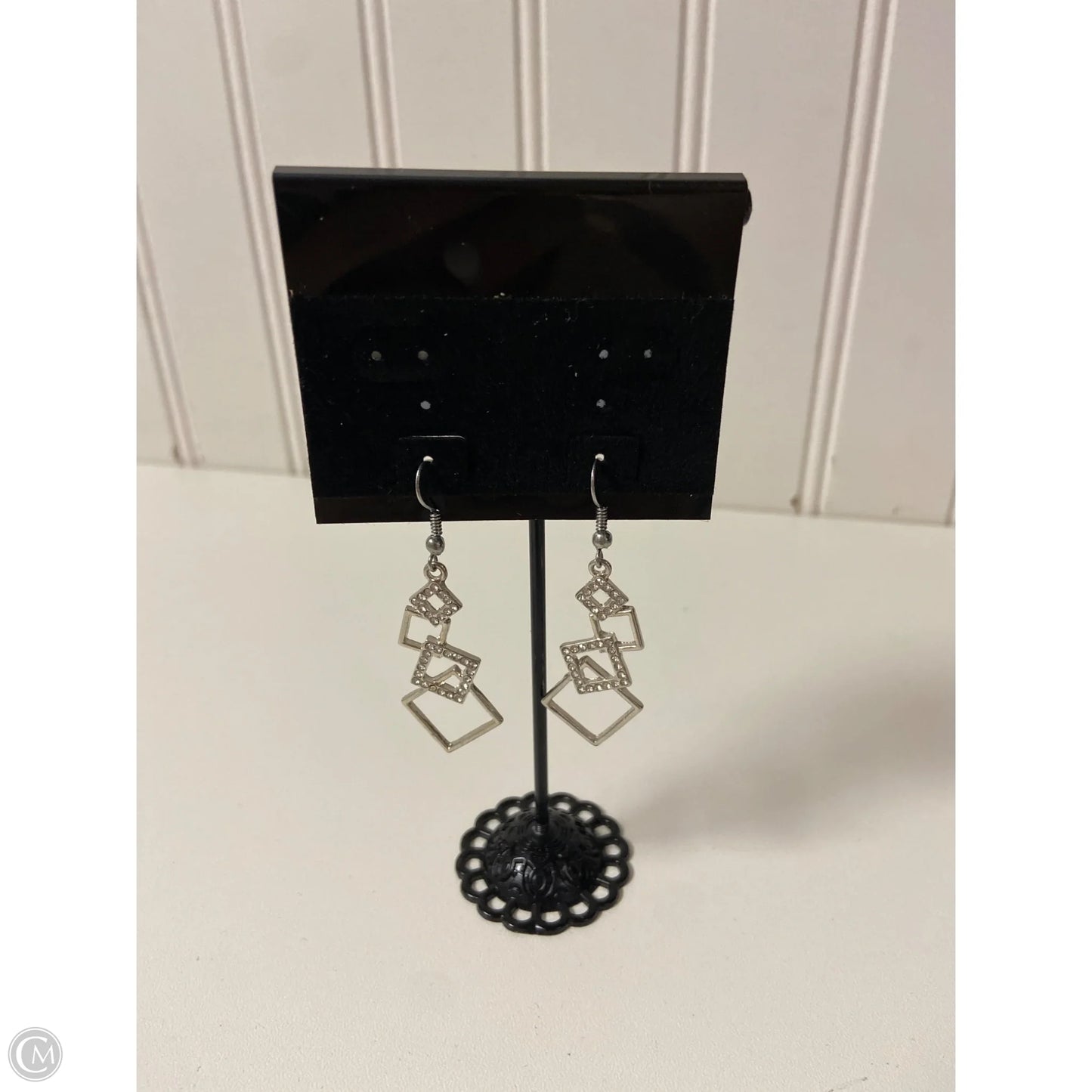 Earrings Dangle/drop By Clothes Mentor, Size: 1