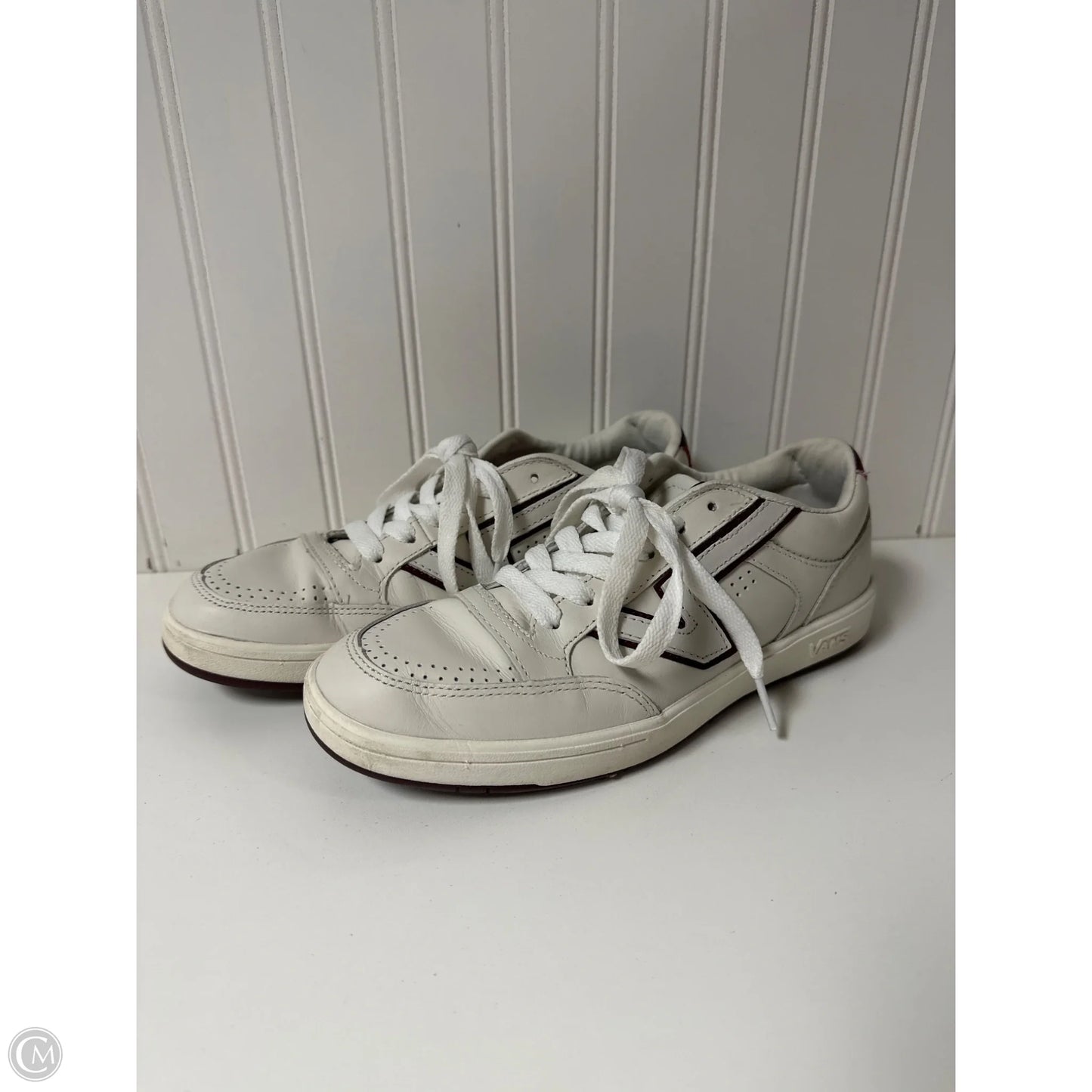 Shoes Sneakers By Vans In Cream, Size: 8.5