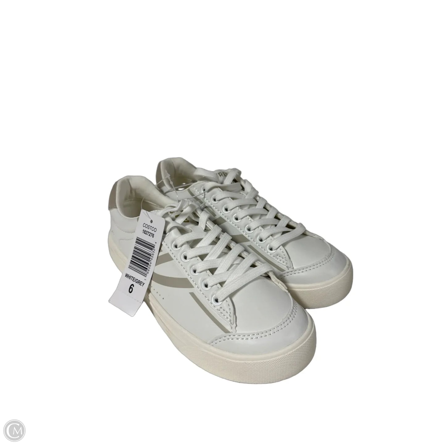 Shoes Sneakers By Cmc In White, Size: 6