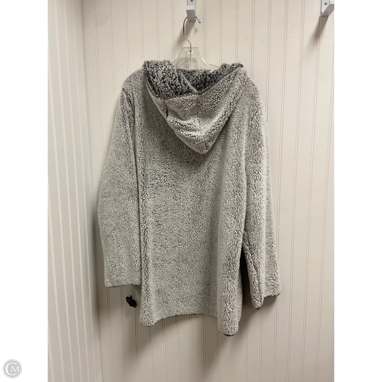 Sweater By Pink In Grey, Size: Osfm