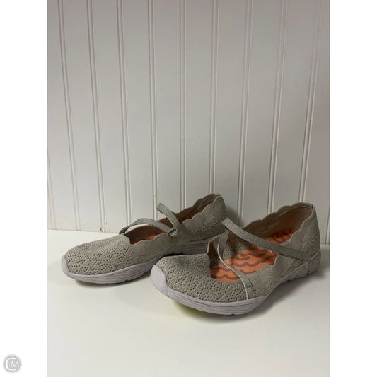 Shoes Flats By Skechers In Beige, Size: 8.5