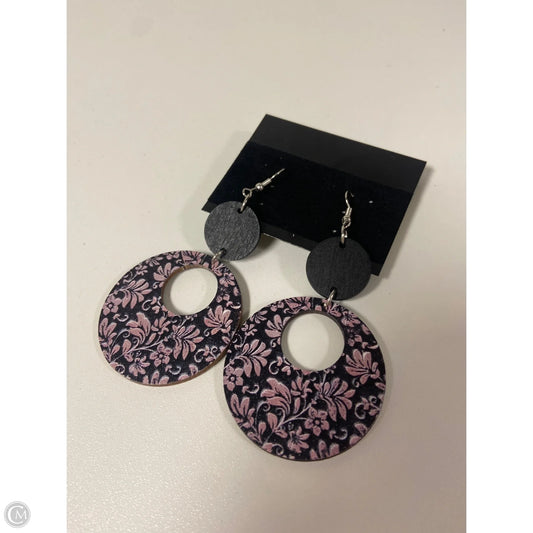 Earrings Dangle/drop By Clothes Mentor, Size: 1