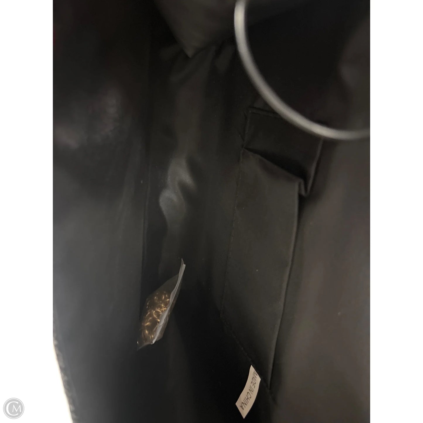 Handbag By Clothes Mentor, Size: Medium