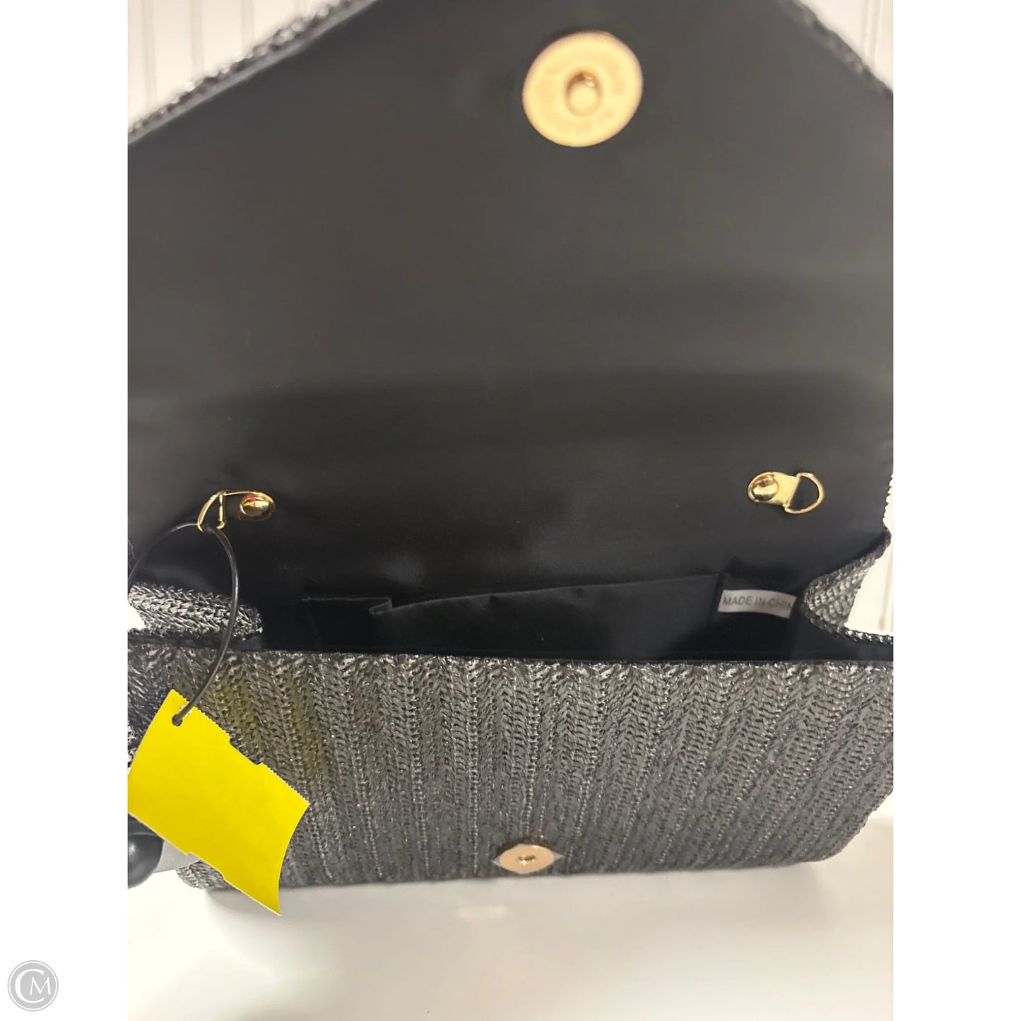 Handbag By Clothes Mentor, Size: Medium