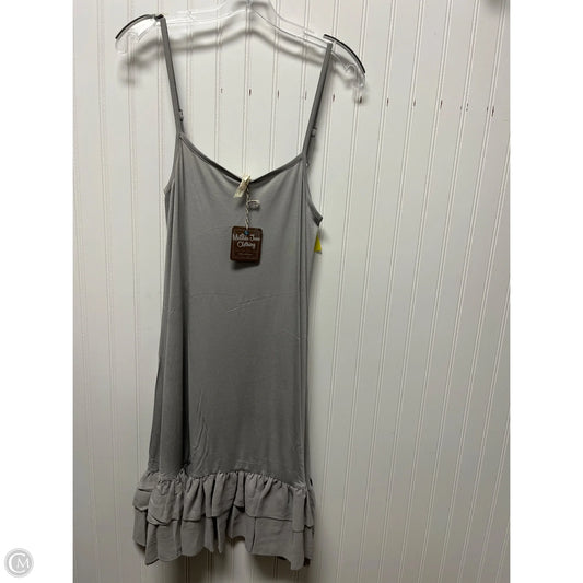 Dress Casual Short By Matilda Jane In Grey, Size: S