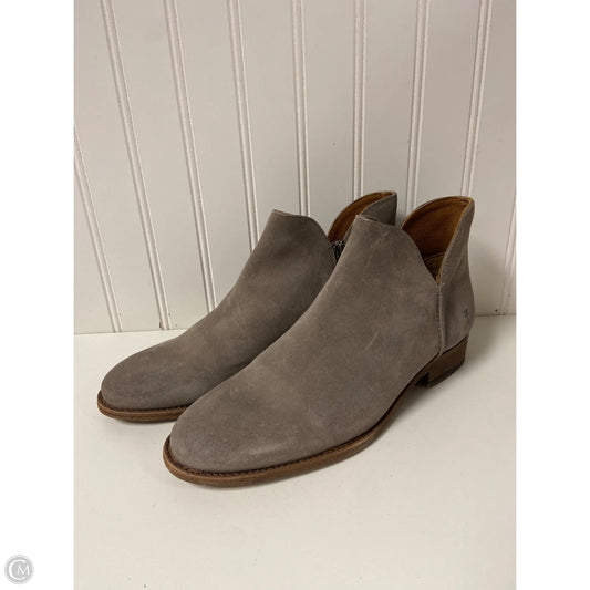 Boots Designer By Frye In Grey, Size: 8.5