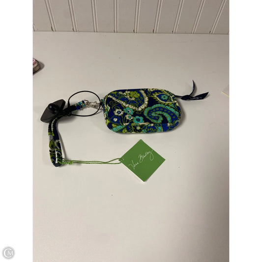 Wristlet By Vera Bradley, Size: Small