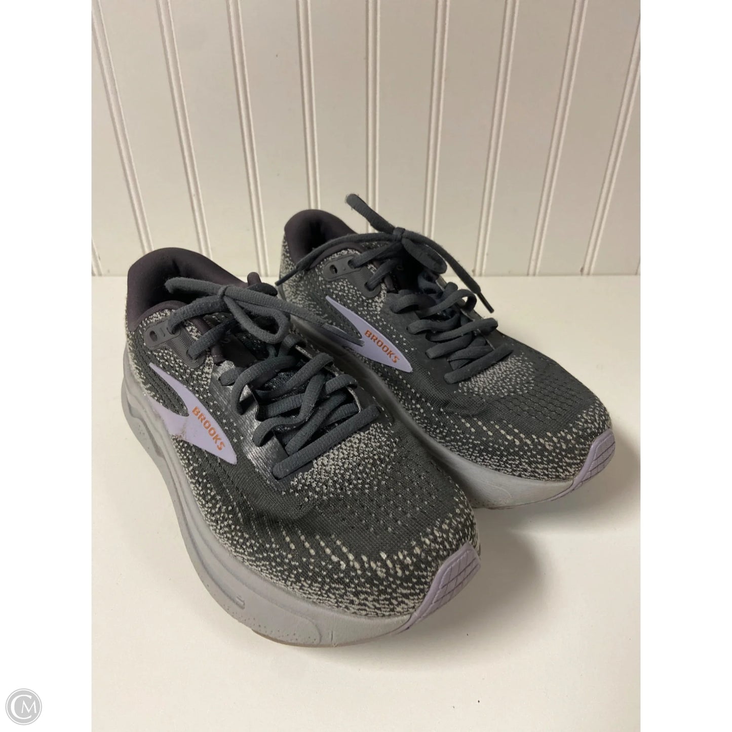 Shoes Athletic By Brooks In Grey, Size: 6.5