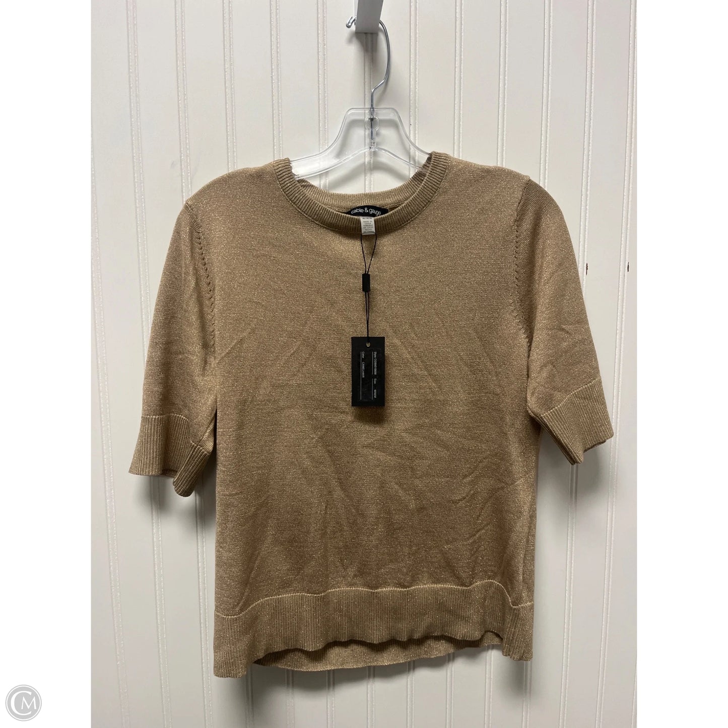 Sweater Short Sleeve By Cable And Gauge In Gold, Size: M