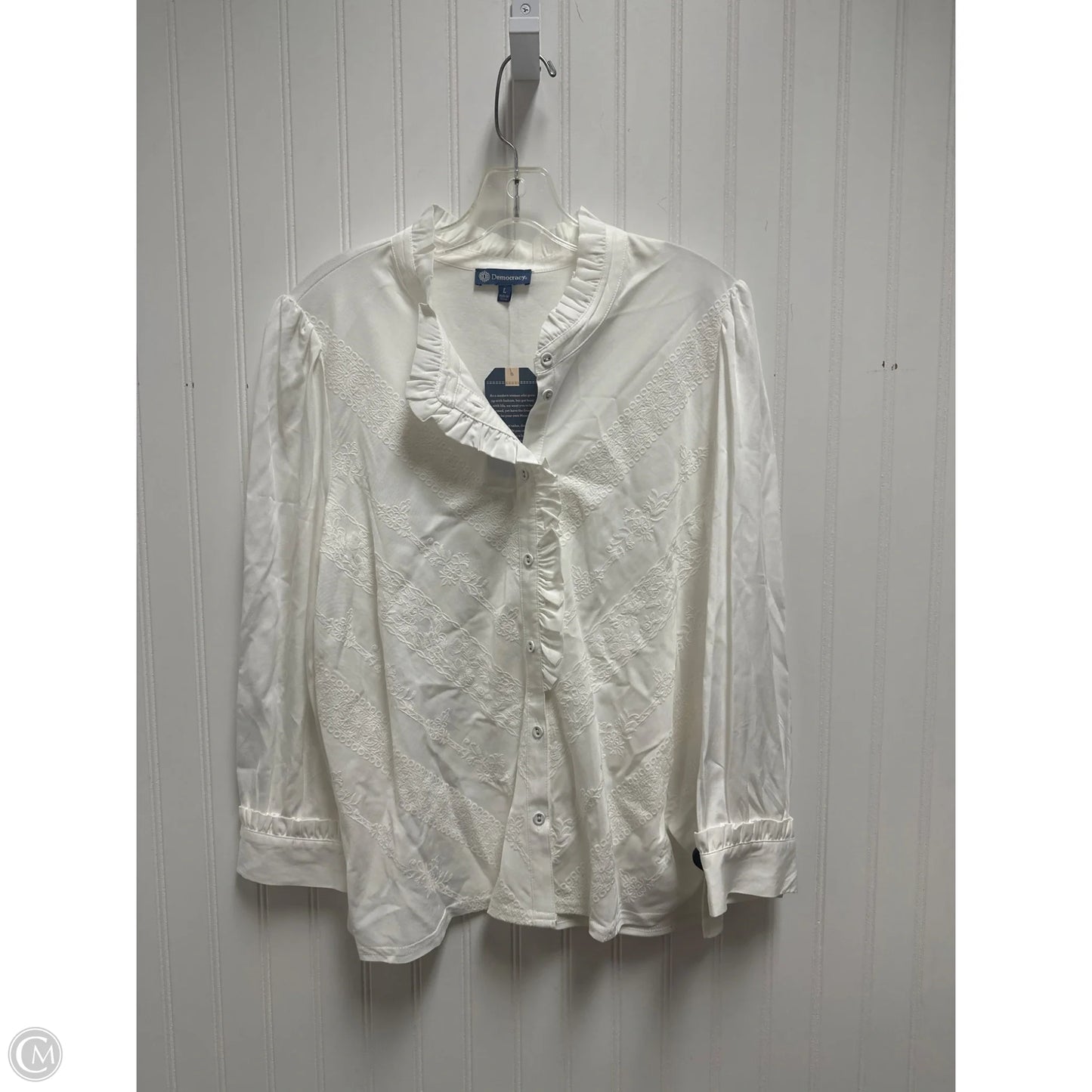 Top Long Sleeve By Democracy In Ivory, Size: L