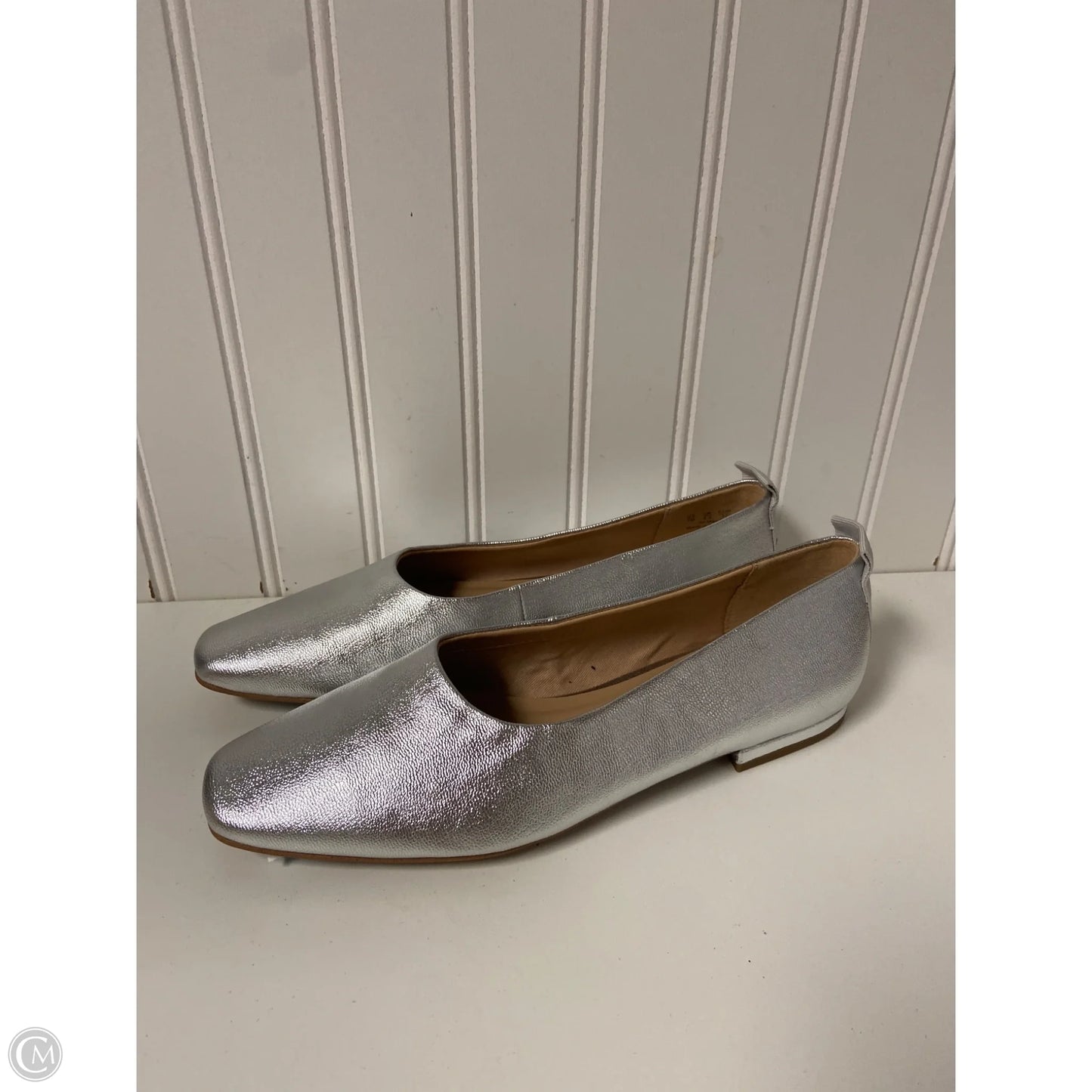 Shoes Flats By Franco Sarto In Silver, Size: 7